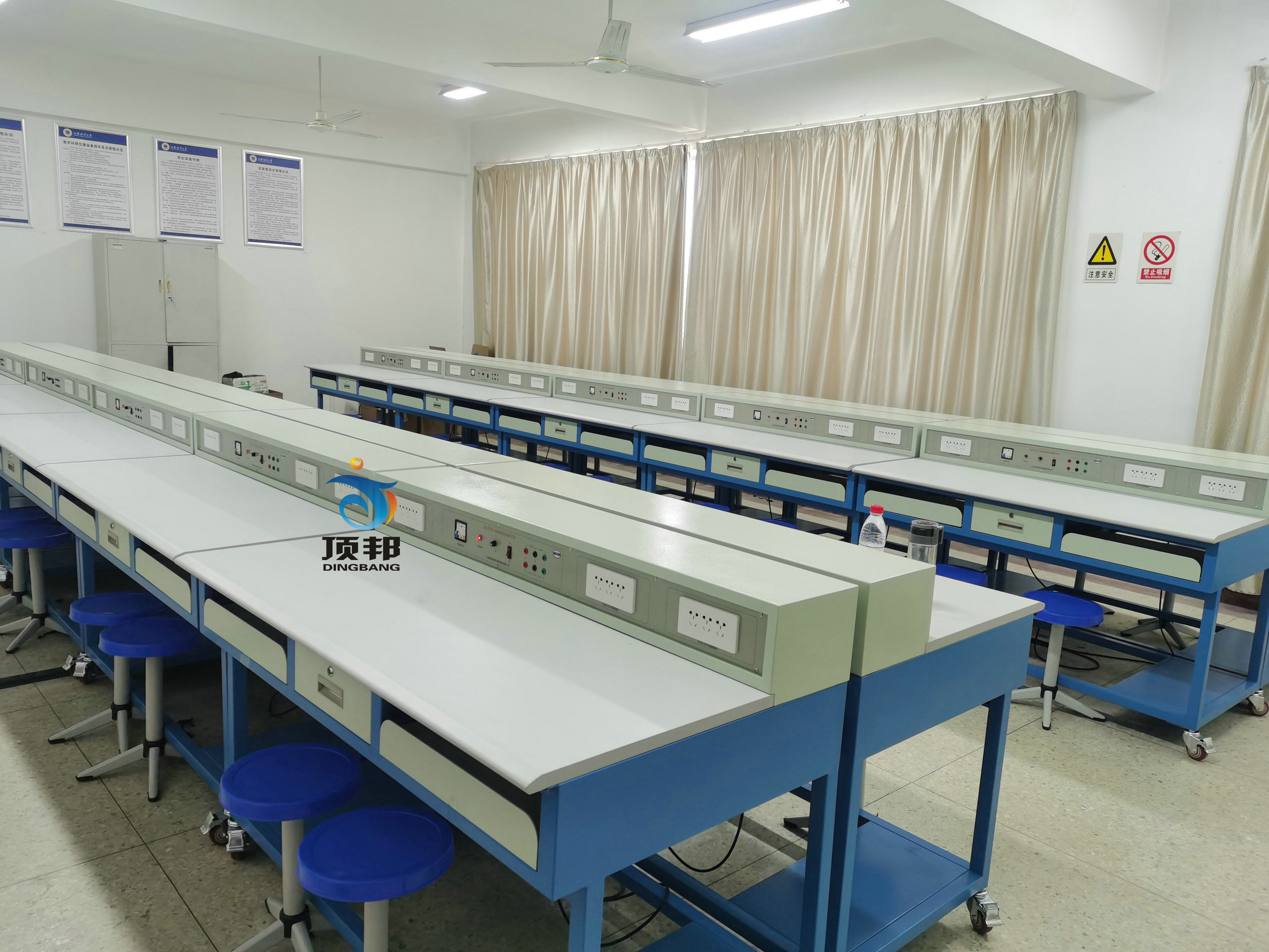 光電信息實(shí)訓(xùn)操作平臺