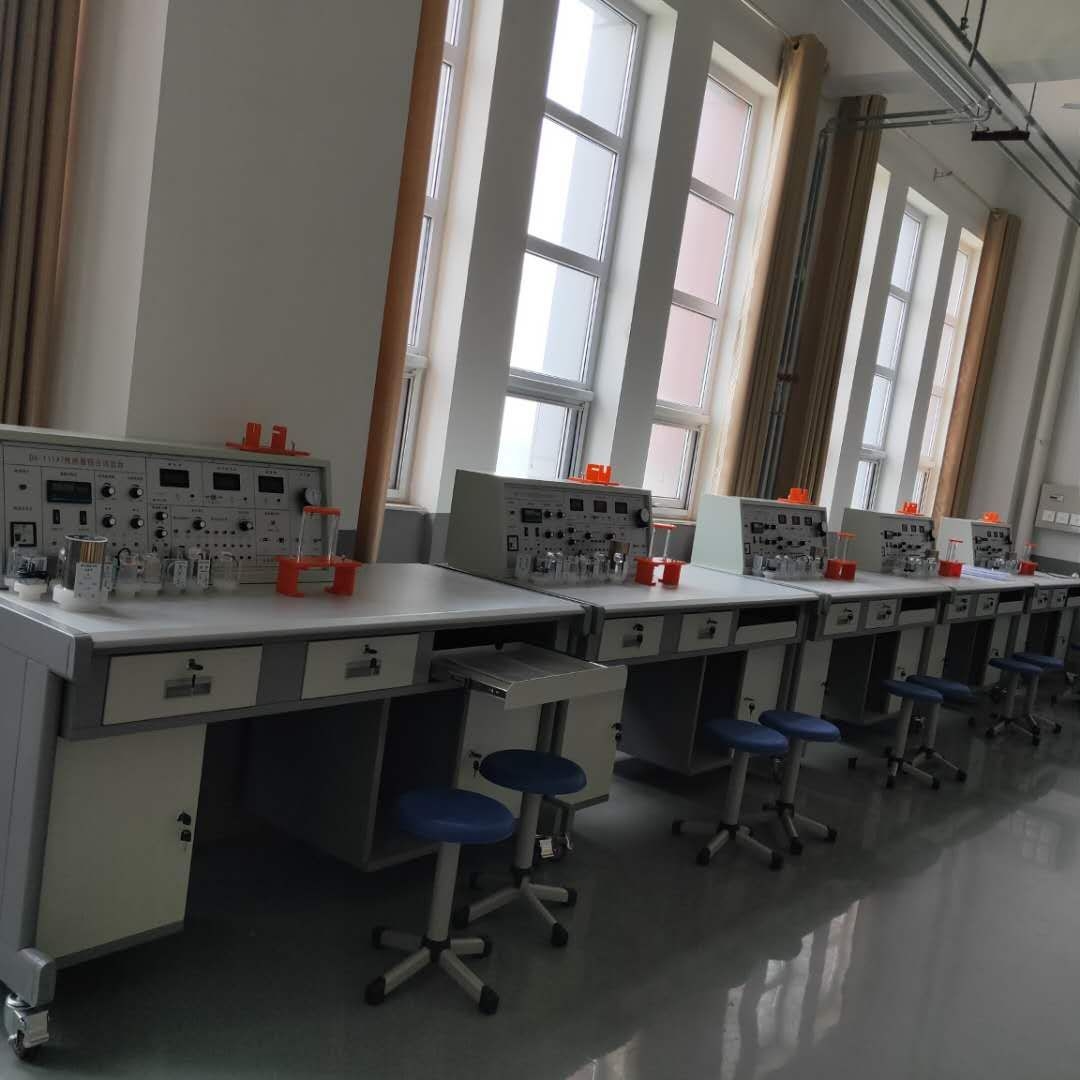 傳感器與檢測技術(shù)實驗裝置