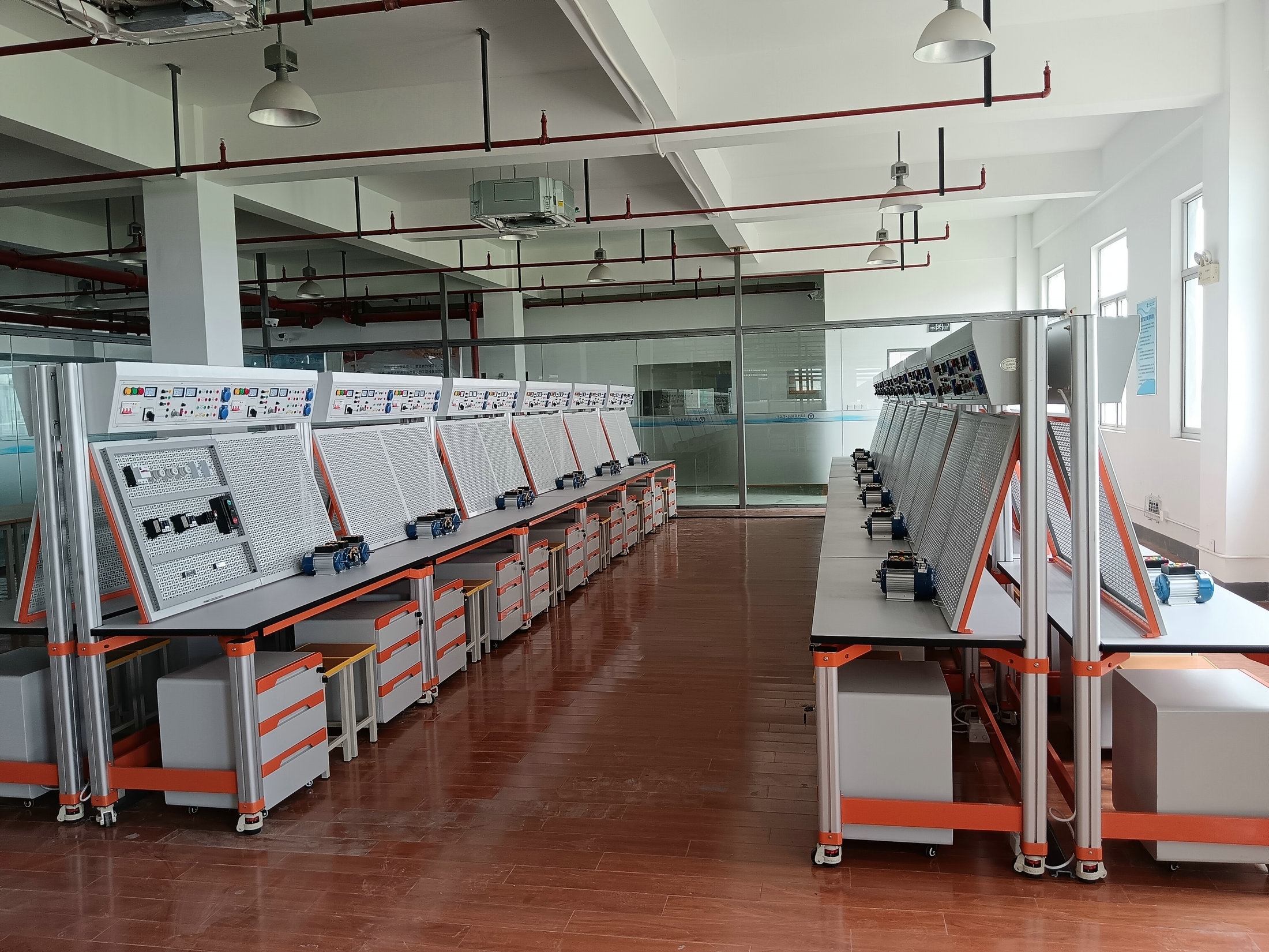 電氣控制實訓(xùn)平臺