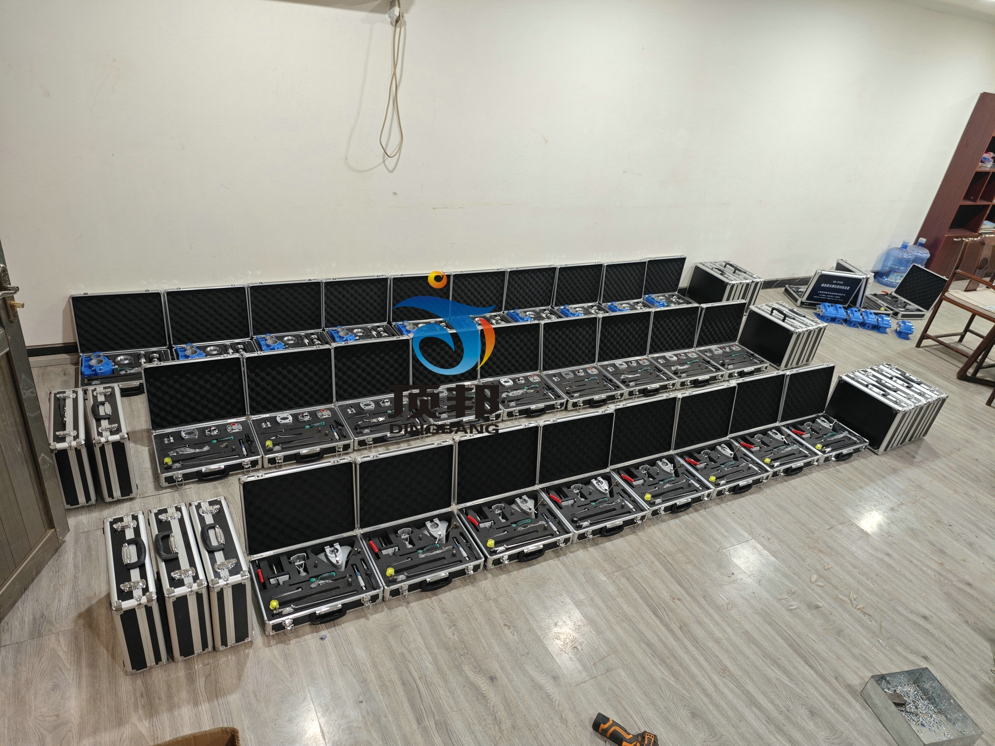 臺(tái)虎鉗實(shí)測(cè)繪圖訓(xùn)練裝置